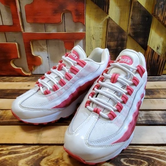 Nike Shoes - Nike Air-Max 95 Womens Size 7